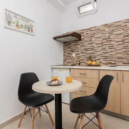 Rivulet Apartmán Laganas